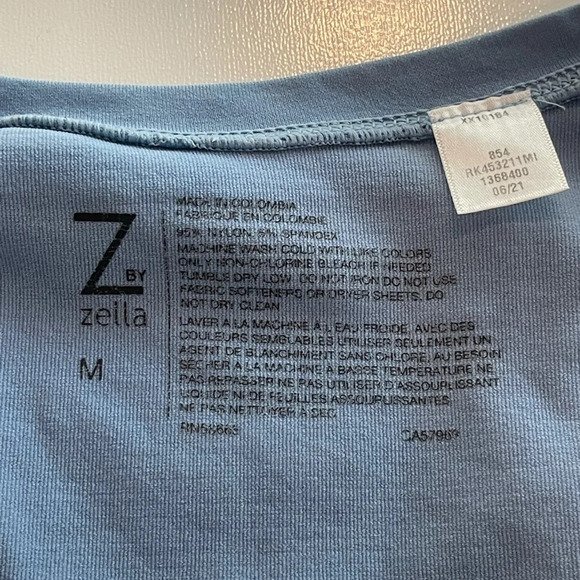 Z by Zella Blue Stretch Shirt V-Neck Athletic Ruched Short Sleeve size M - Picture 4 of 12